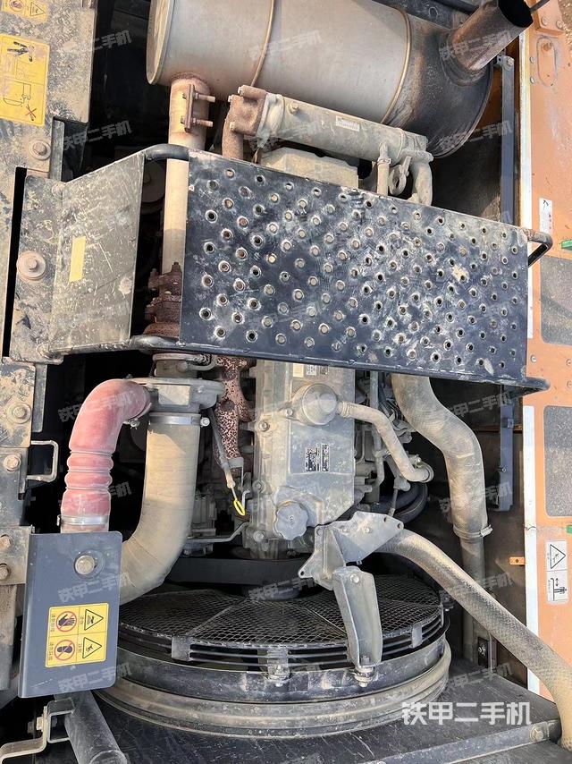 发动机整体俯视（整机外观）