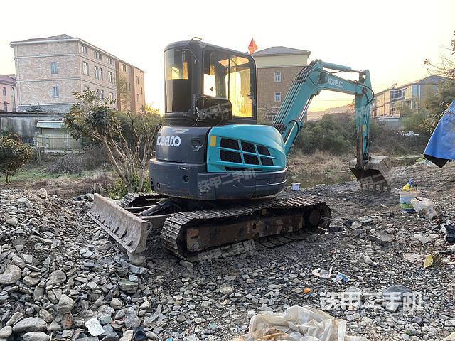 整机右后45°（整机外观）