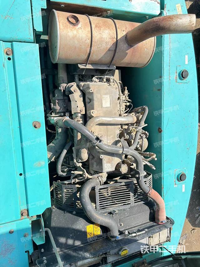 发动机整体俯视（整机外观）