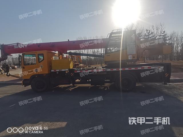 整机左侧（设备外观及核心部件）