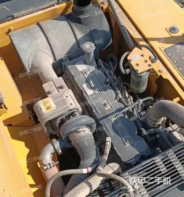 发动机整体俯视（整机外观）