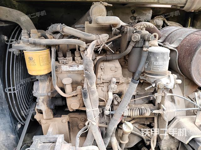 发动机整体俯视（整机外观）