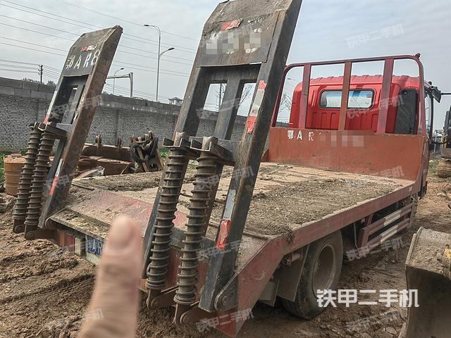 整机右后45°（设备外观及核心部件）