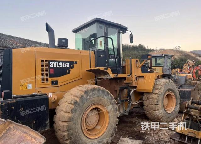 三一重工SYL953装载机