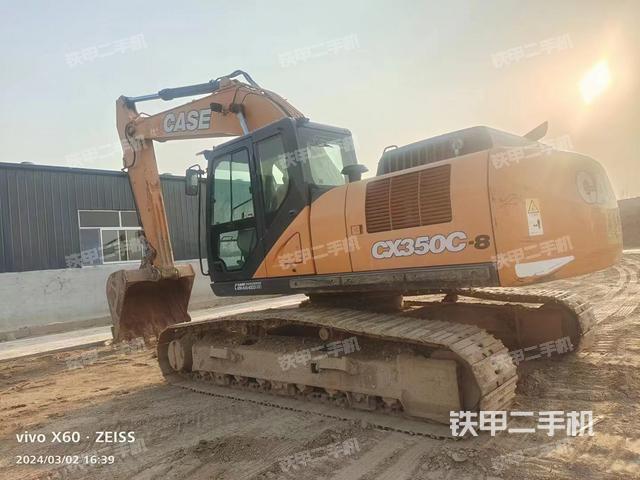凯斯CX260C-8挖掘机