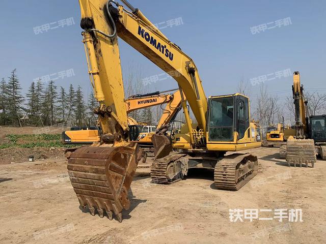 小松PC200-8M0挖掘机