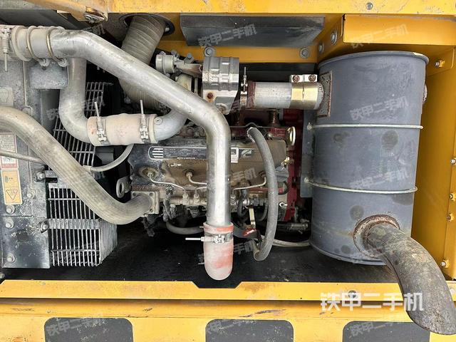 发动机整体俯视（整机外观）