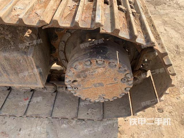 单侧履带整体（整机外观）