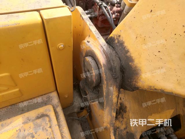 大臂根部 斜视（工作和回转装置）