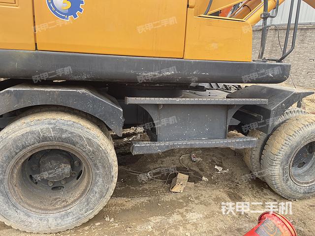 单侧履带整体（整机外观）