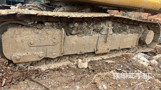 单侧履带整体（整机外观）