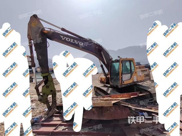 沃尔沃EC210BLC挖掘机