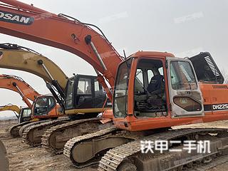 保定市出售 斗山 DH225LC-7 挖掘机