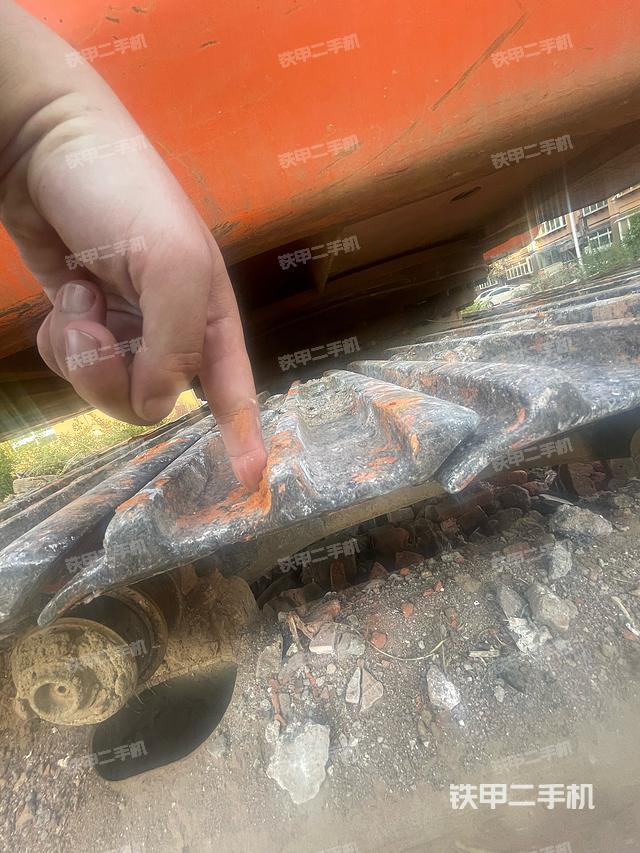 单侧履带整体（整机外观）