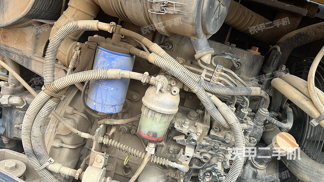 发动机整体俯视（整机外观）