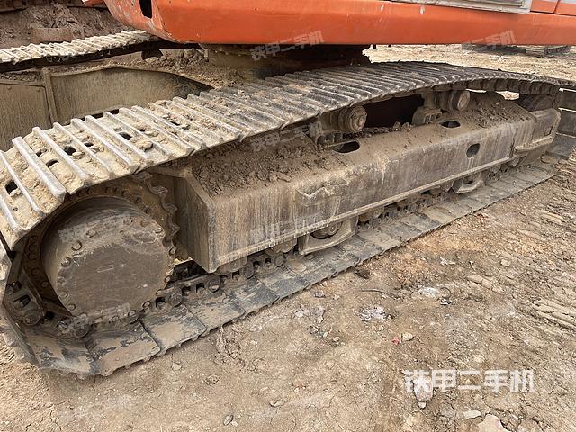 单侧履带整体（整机外观）