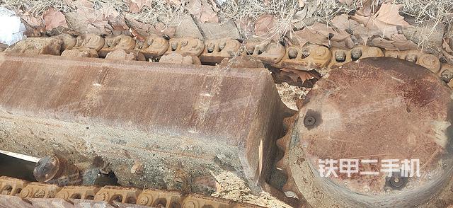 单侧履带整体（整机外观）