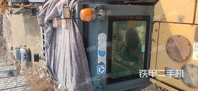 驾驶室顶部（整机外观）