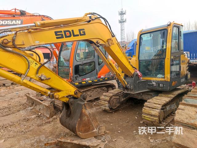 山東臨工E655F挖掘機