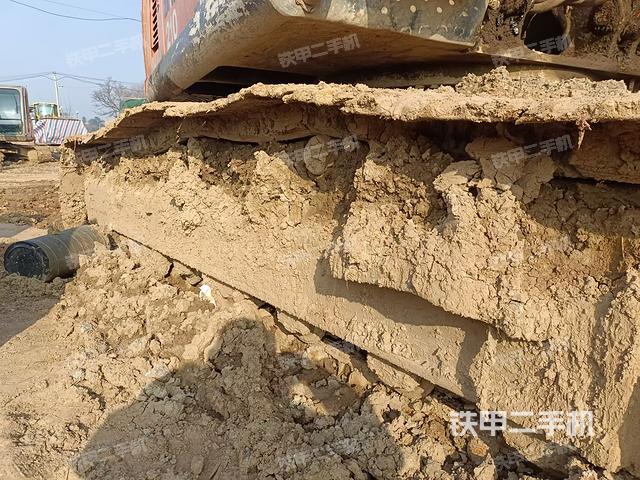 单侧履带整体（整机外观）