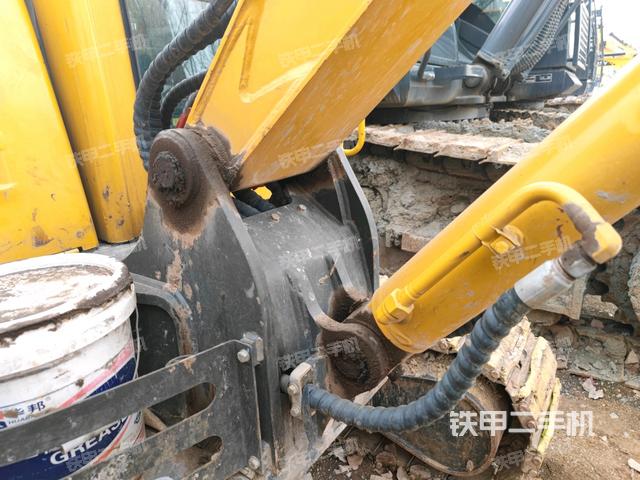 大臂根部?斜(工作和回轉(zhuǎn)裝置) 大臂根部?斜(工作和回轉(zhuǎn)裝置)