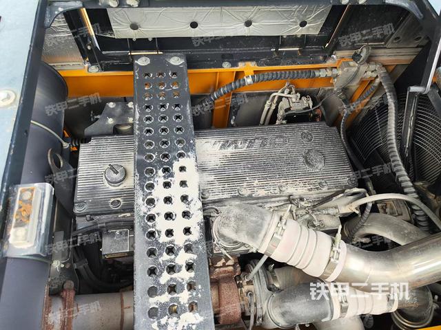 发动机整体俯视（整机外观）