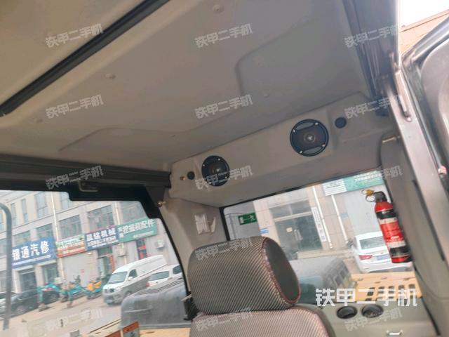 座椅后部（駕駛室部分）