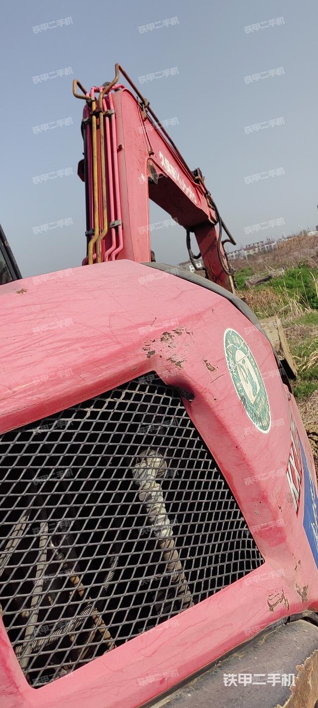 驾驶室整体（整机外观）