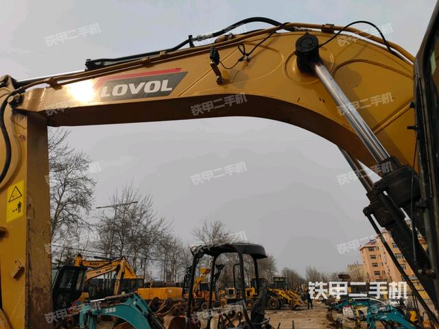 大臂整體?右側(cè)（工作和回轉(zhuǎn)裝置）