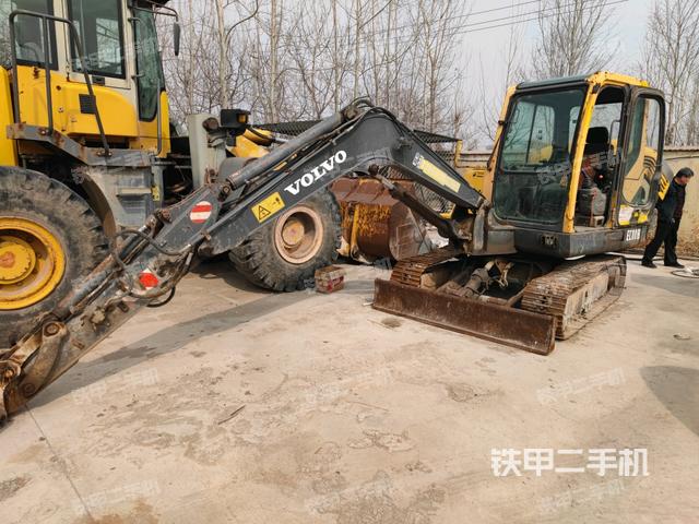 右后45（整機外觀）