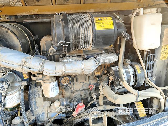 发动机整体俯视（整机外观）