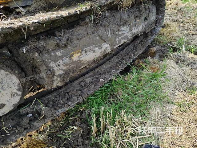 单侧履带整体（整机外观）