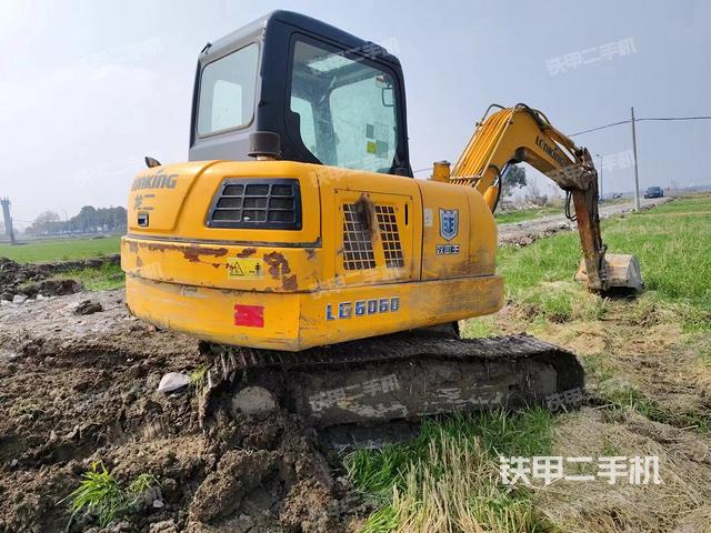 整机右后45°（整机外观）