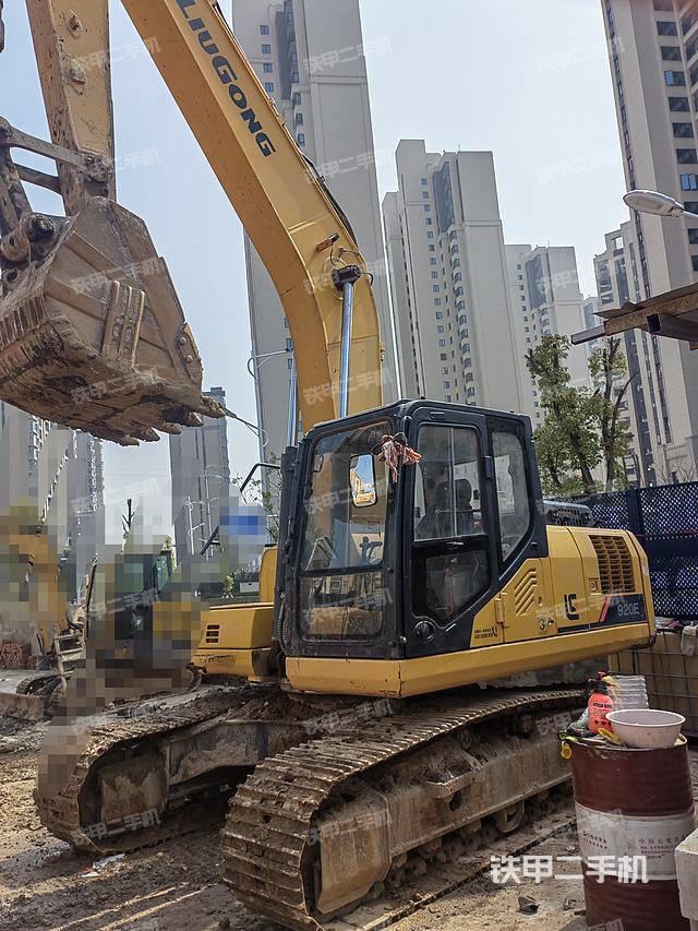 柳工CLG920E挖掘机