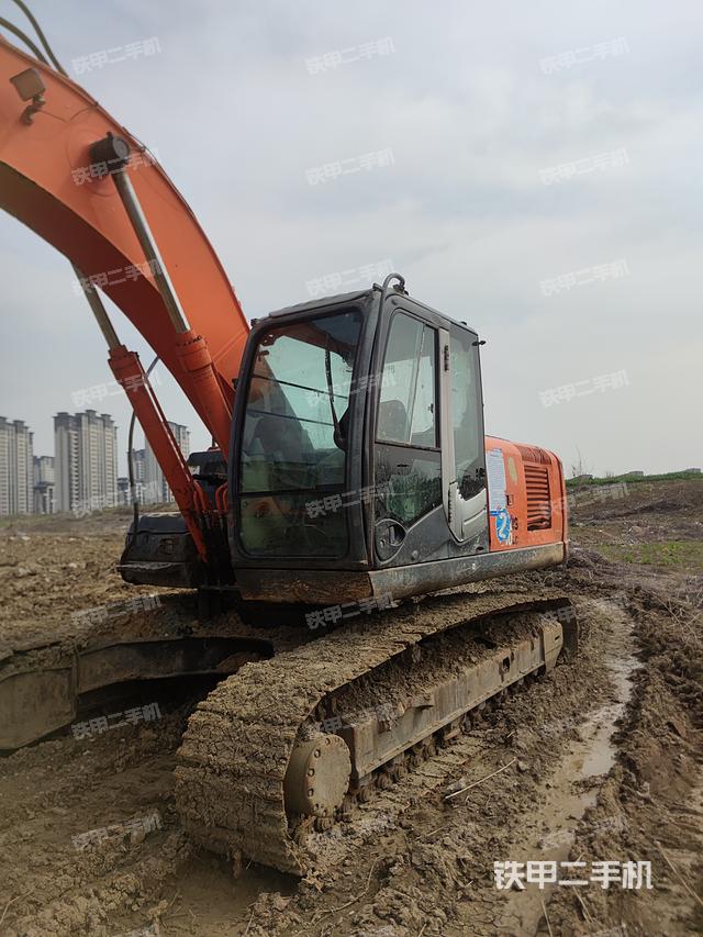 驾驶室整体（整机外观）