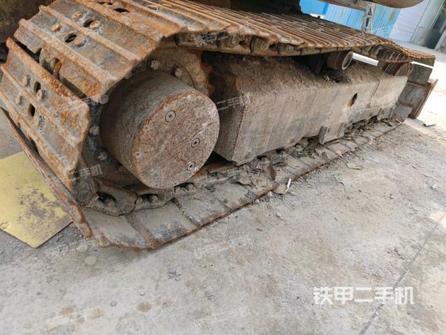 左導向輪（行走機構(gòu)）