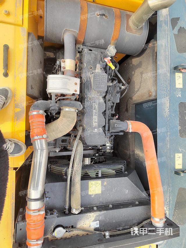 发动机整体俯视（整机外观）