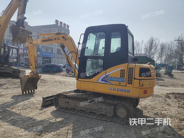 整机右后45°（整机外观）