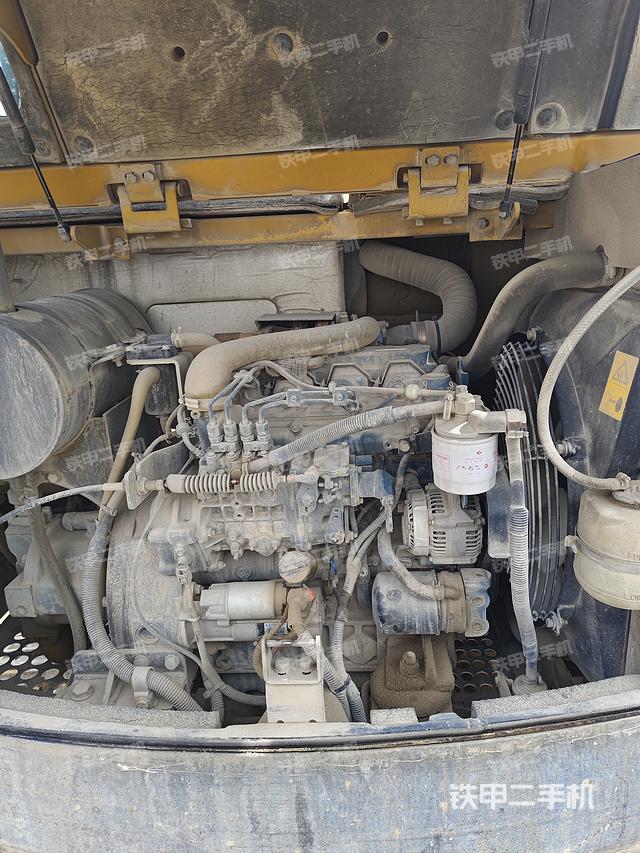 发动机整体俯视（整机外观）