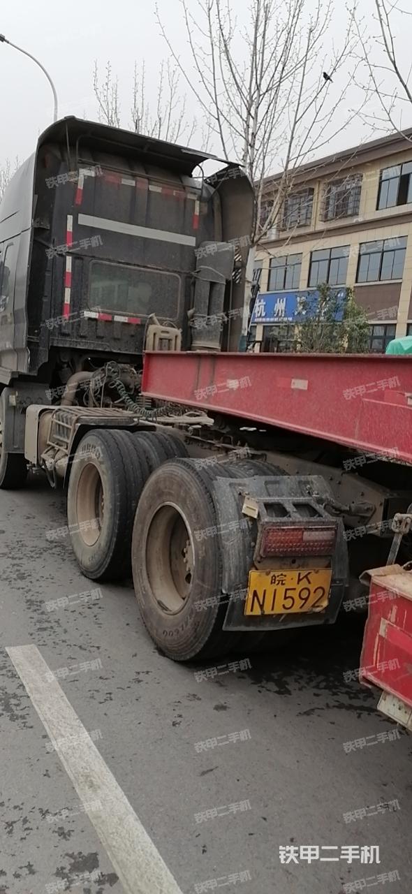 驾驶室操作台（设备外观及核心部件）