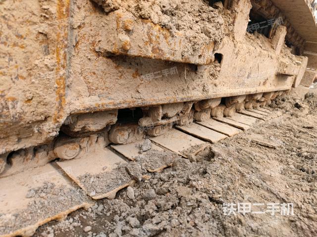 左驱动轮（行走机构）