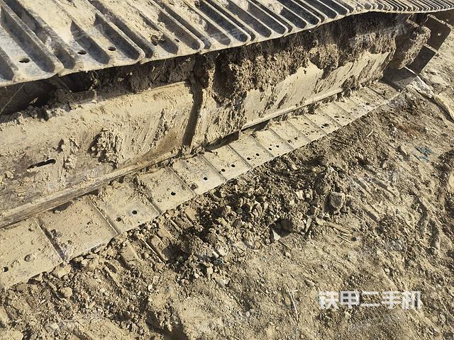 单侧履带整体（整机外观）