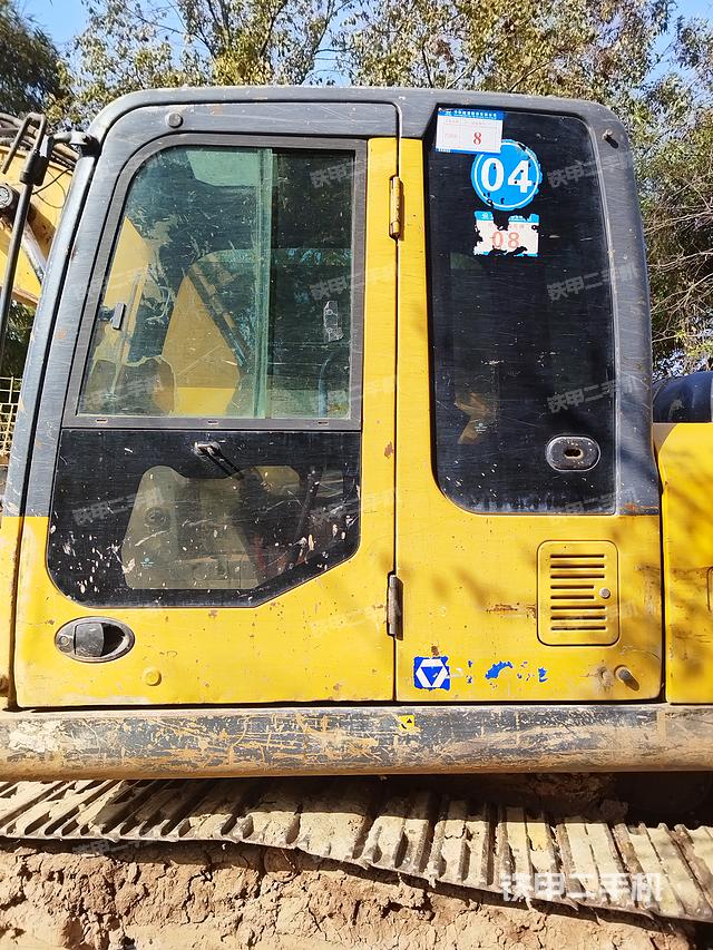 驾驶室整体（整机外观）