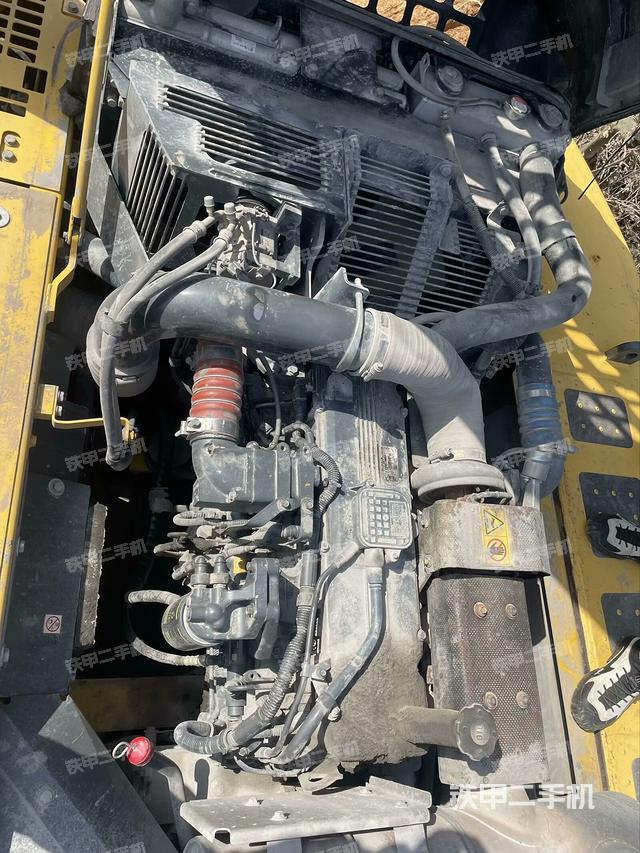 发动机整体俯视（整机外观）