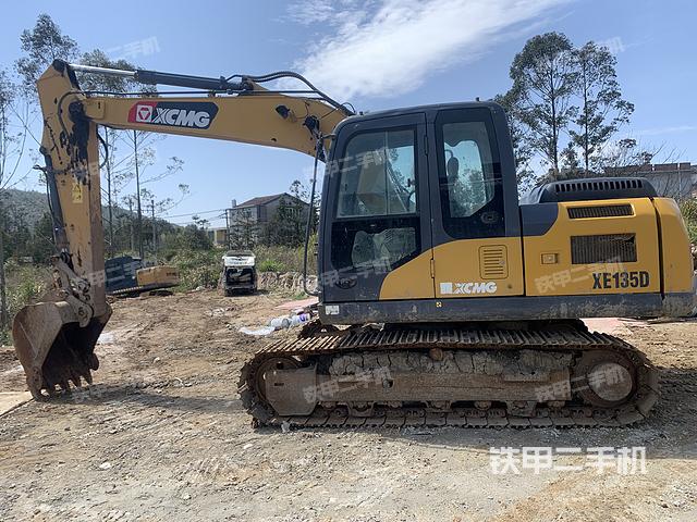 徐工XE135D挖掘机