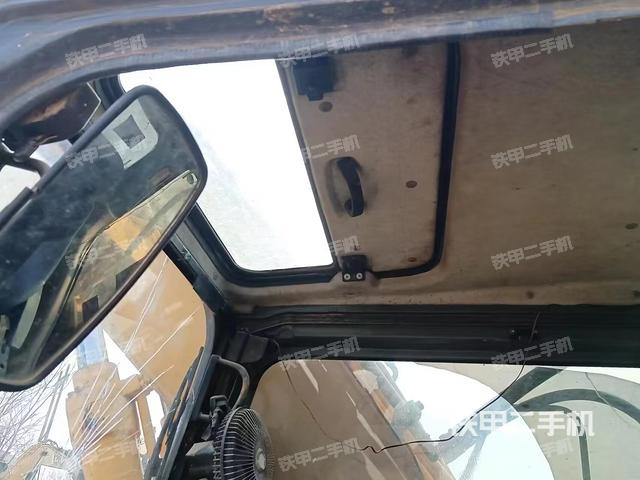 驾驶室整体（整机外观）