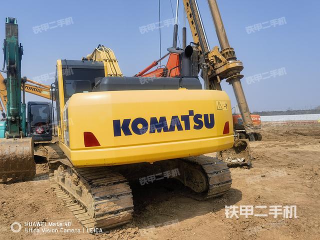 驾驶室顶部（整机外观）