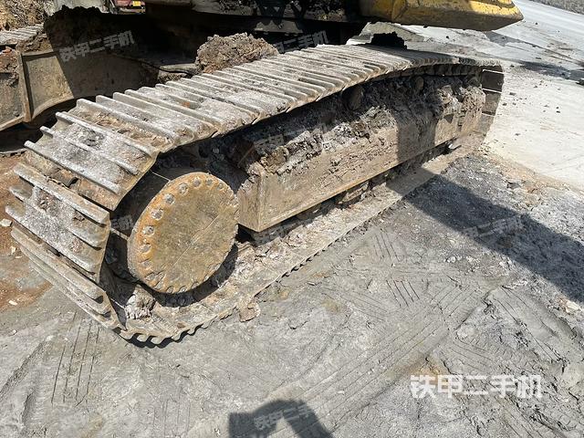 单侧履带整体（整机外观）