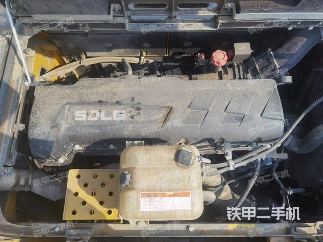 發(fā)動機(jī)室（上車部件）