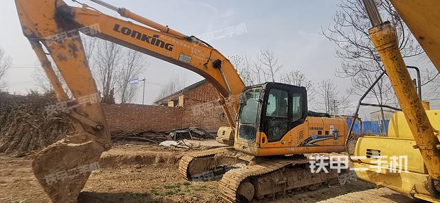 驾驶室整体（整机外观）